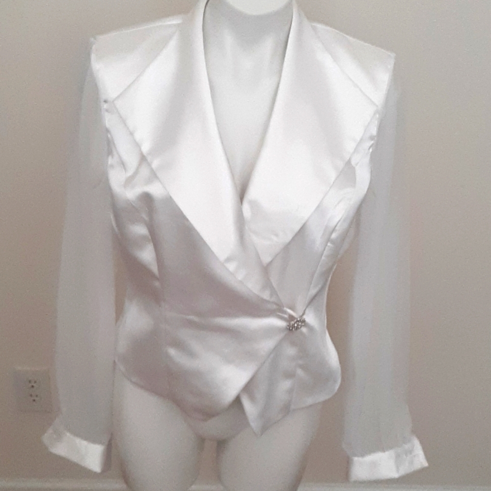 Beautiful Dressy Top